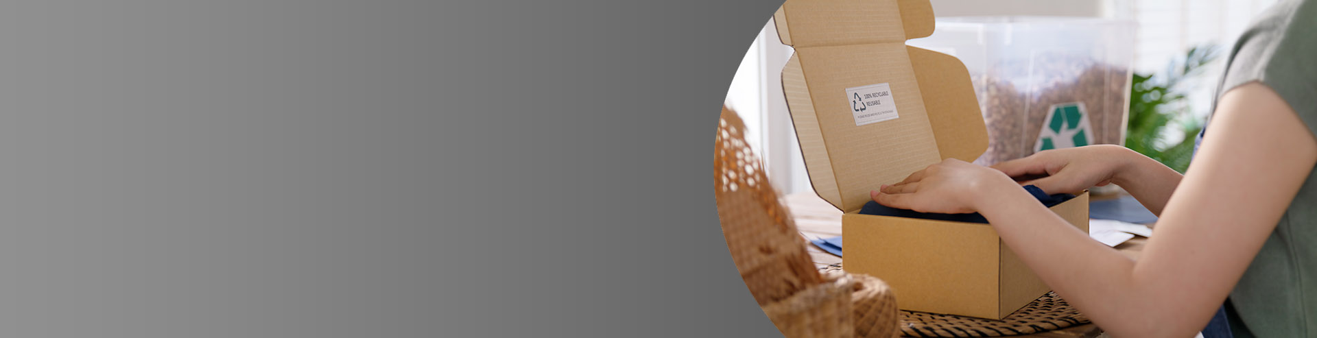 Ecommerce Packaging Banner
