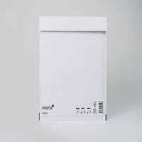 Master'in Performance White Bubble Mailer E/2 240x270mm Box of 100